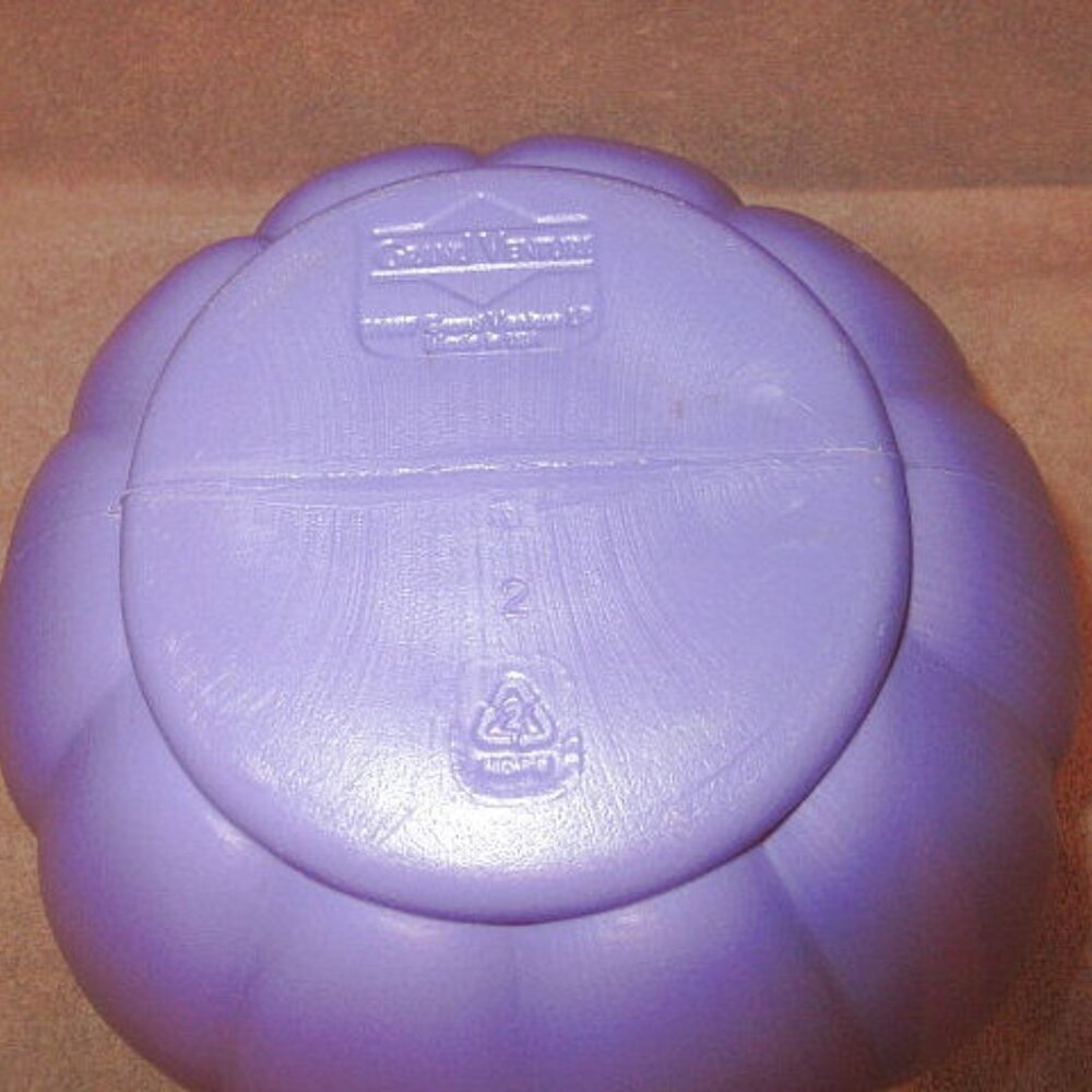 Vtg Halloween Blow Mold Pumpkin Candy Bucket Trick Or Treat Jack-O-Lantern 9" - Picture 8 of 9